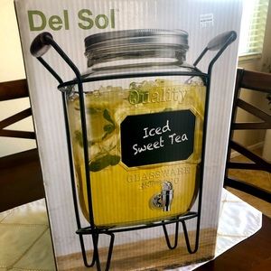 Cold Beverage Dispenser 2.15 Gallon Capacity